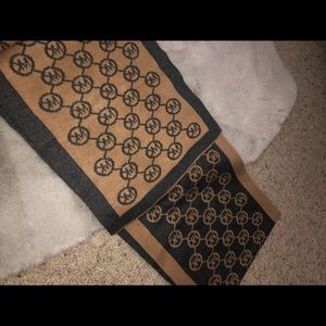 Women’s Michael Kors Scarf